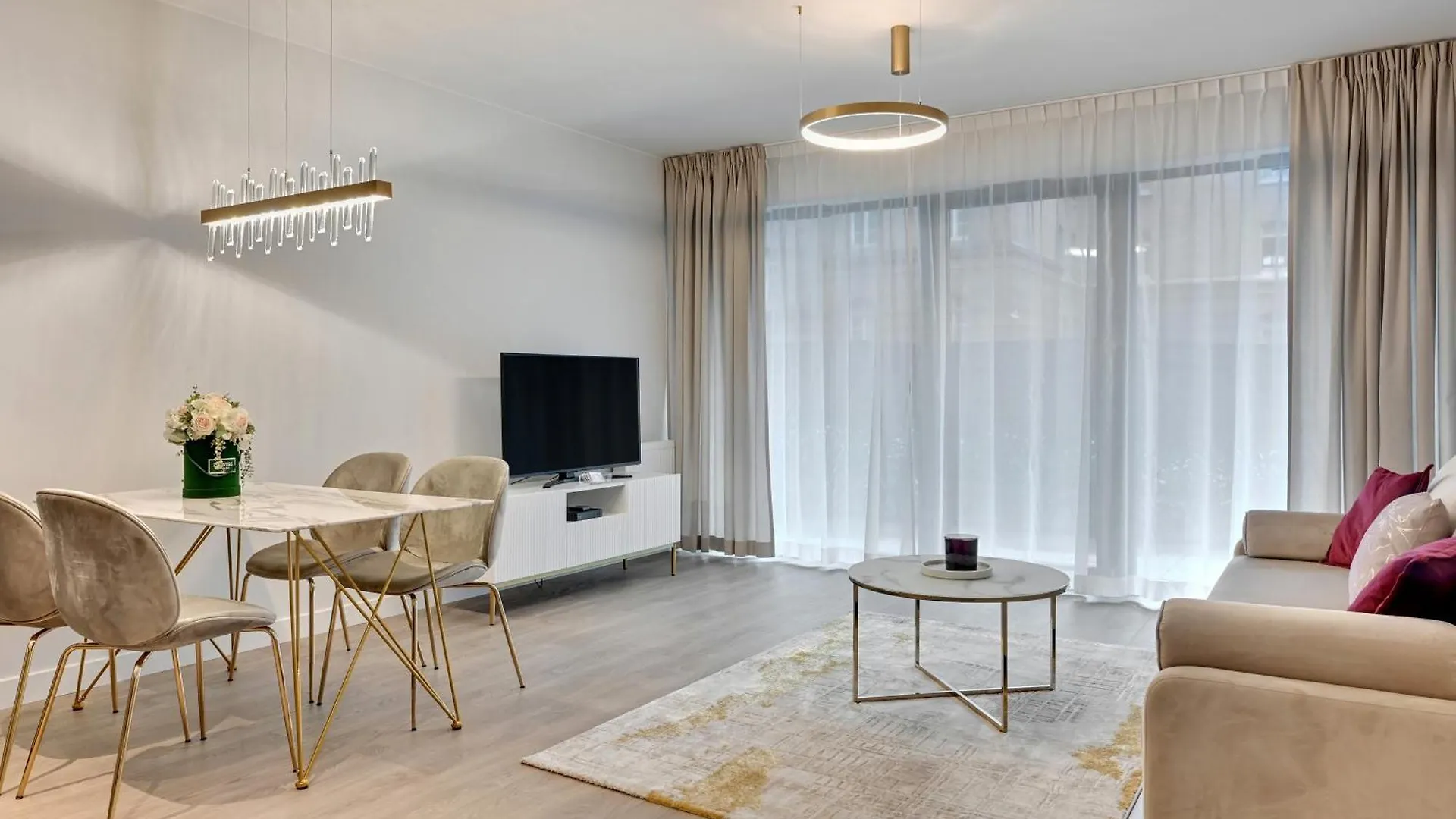 Scala City Center Premium Apartments With Parking By Lion Apartments غدانسك