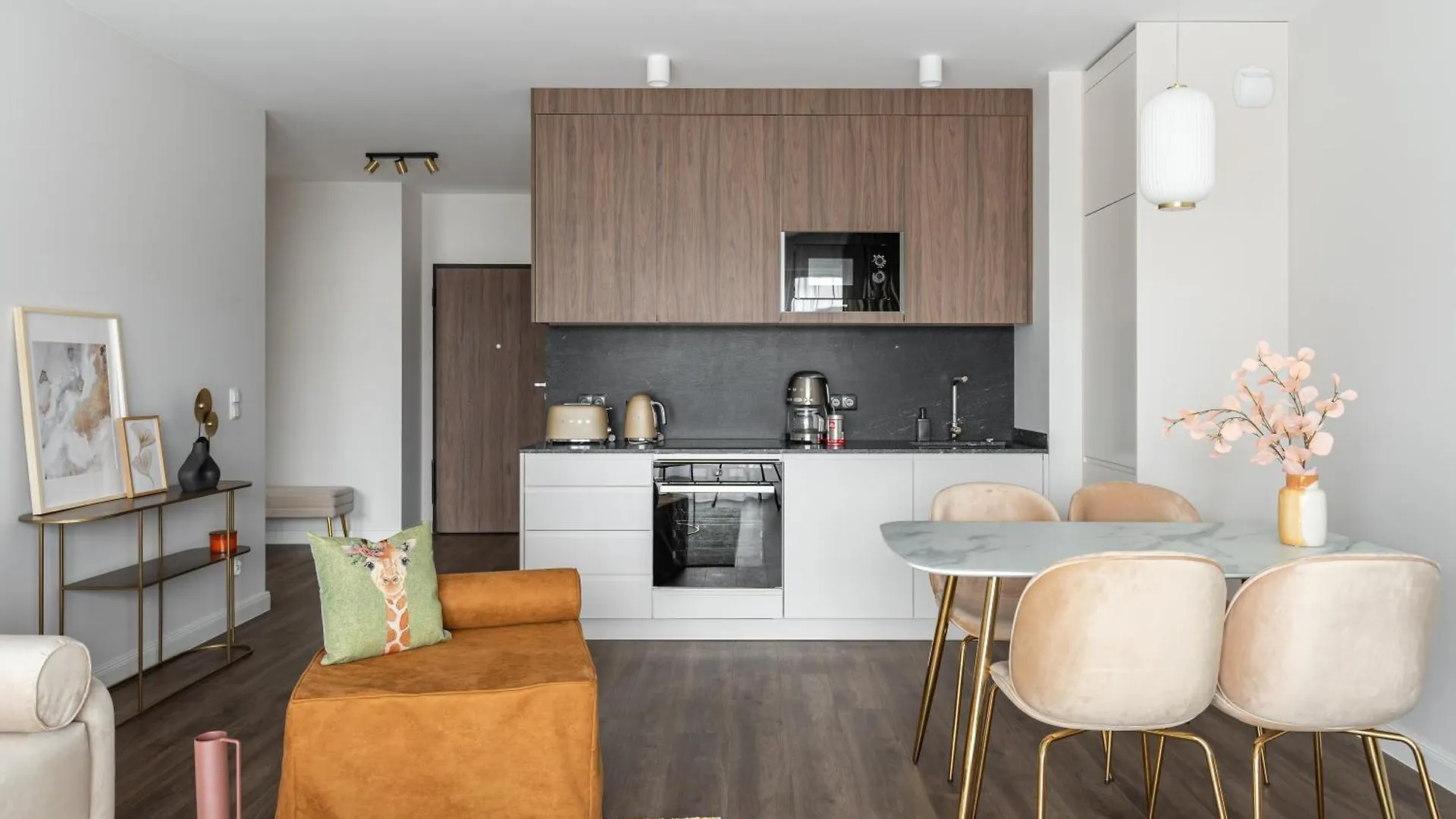 Scala City Center Premium Apartments With Parking By Lion Apartments غدانسك